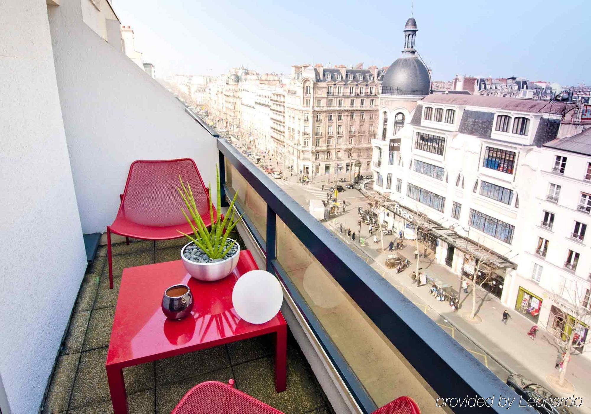 Mercure Paris Arc De Triomphe Wagram Hotel Exterior foto